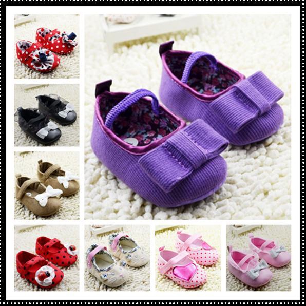 Бебешки меки обувки - подходящи за прохождане на бебета