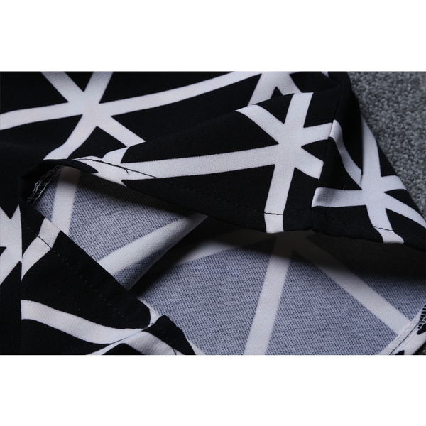 Дамски летен комплект къса блуза и къси панталони