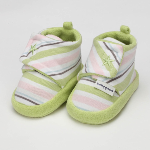 Бебешки обувки подходящи за момичета и момчета - 9 различни модела