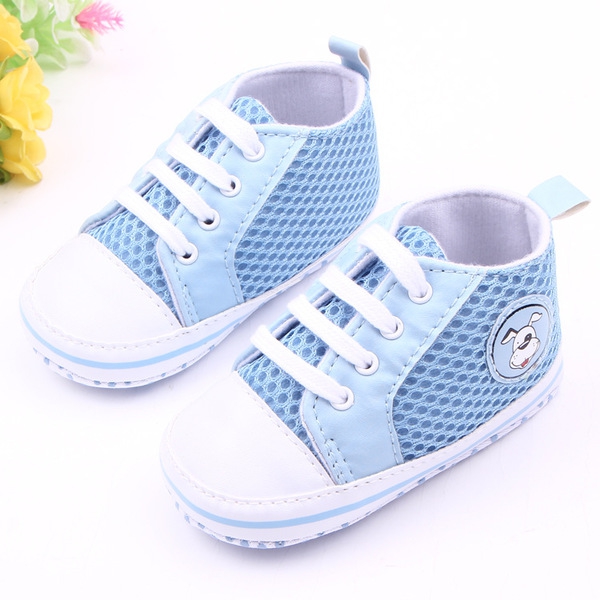 Παιδικά παπούτσια για αγόρια και κορίτσια - πολλά διαφορετικά μοντέλα και χρώματα