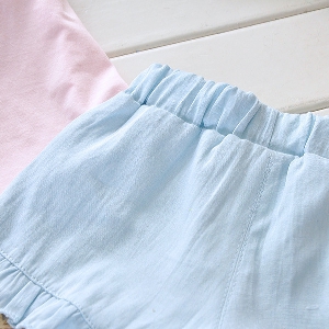Бебешки комплект розова тениска и къси сини панталони