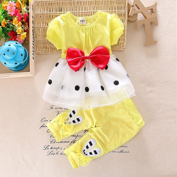 Бебешки рокли и комплекти