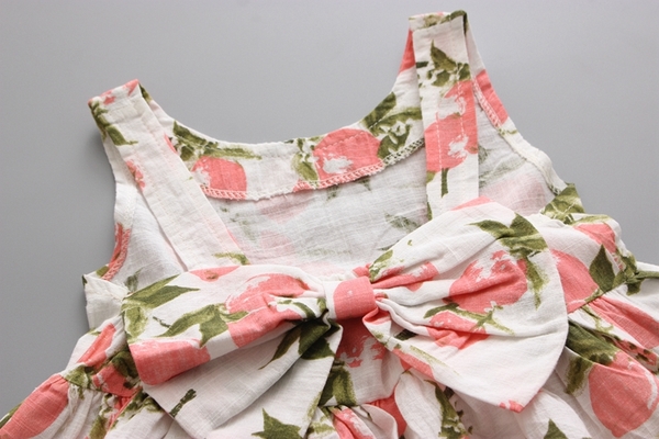 Бебешки комплект потник с изрязан гръб и панделка и къси панталони