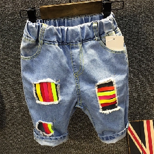 Детски къси дънкови панталони за момчета-седем интересни модела.