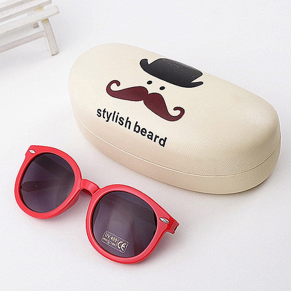 Детски слънчеви и защитни очила за момчета и момичета с калъф - модели леопард, цвят бял, кафяв, черен