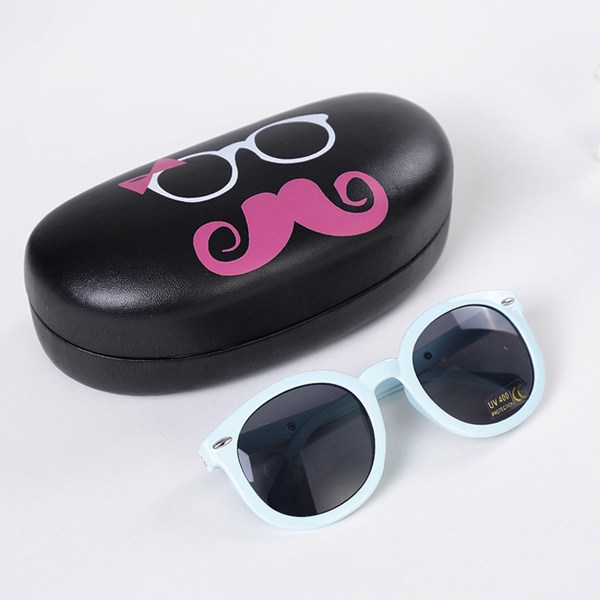 Детски слънчеви и защитни очила за момчета и момичета с калъф - модели леопард, цвят бял, кафяв, черен