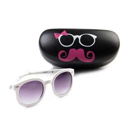 Слънчеви очила за деца - модели за момичета и момчета