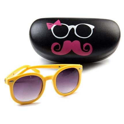 Слънчеви очила за деца - модели за момичета и момчета