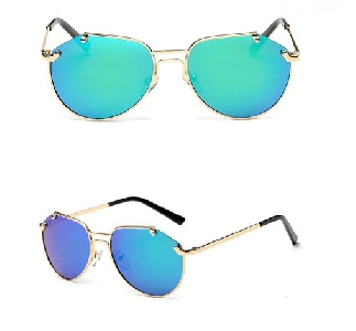 Модерни детски слънчеви очила за плаж през лятото - различни модели за момчета и момичета - лилави, сини, сиви, огледални