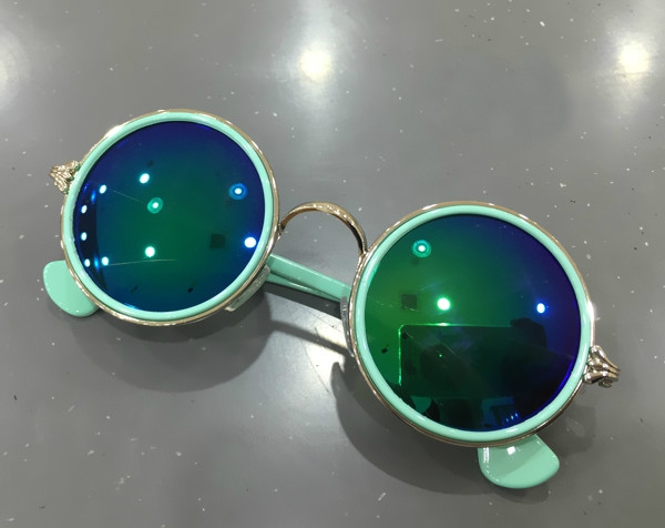 Детски слънчеви очила за малчугани - момчета и момичета до 5 години - жълта, лилава, червена рамка