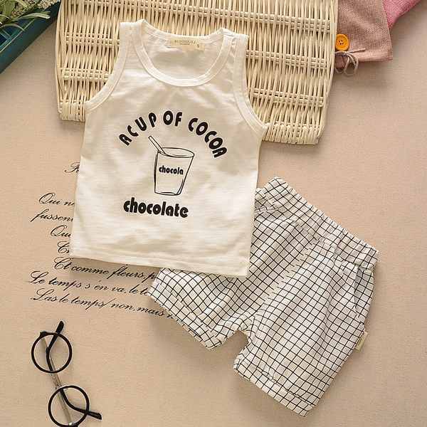 Комплект от потник и къси панталони за момчета -3 модела.