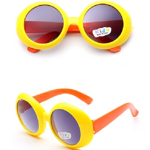 Детски очила в сладки модели за малки момичета и момчета -жълти, розови, зелени, червени - за лятото