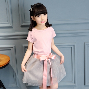 Φόρεμα με κοντά μανίκια, ροζ και μαύρο