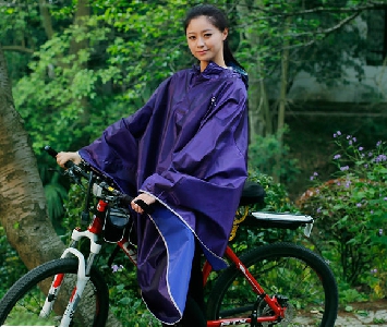 Αθλητικό αδιάβροχο γυναικείο μπουφάν  - κατάλληλο για ποδηλασία