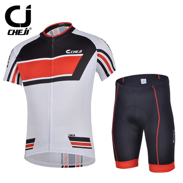 Αντρικά σετ  ποδιλασίας ς με κοντά μανίκια σε συνδυασμούς του κόκκινου, λευκό, μαύρο και πράσινο - 5 μοντέλα