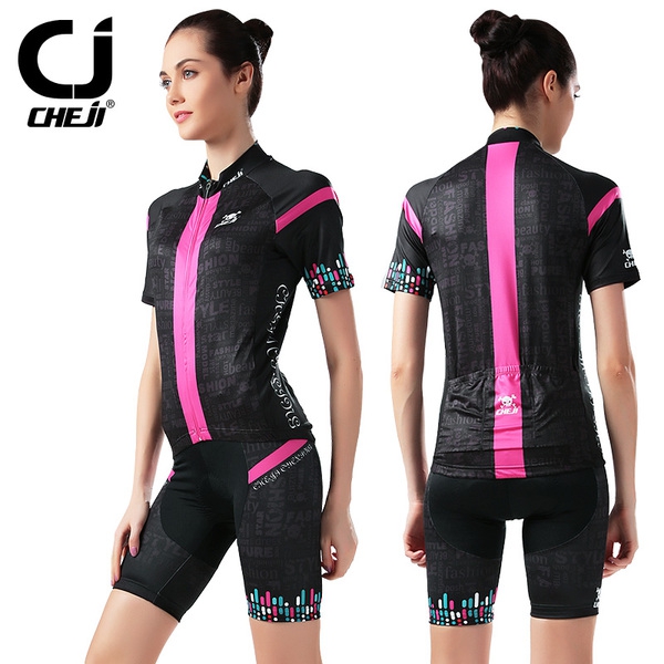Γυναικεία αθλητικά σετ ποδηλασίας 