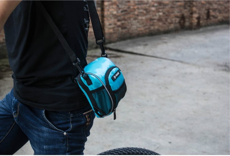 Чантички подходяща за прикрепване към велосипед - черна, червена, зелена, синя