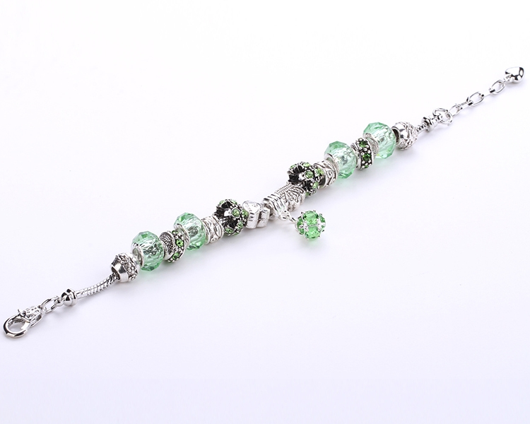 Дамски гривни