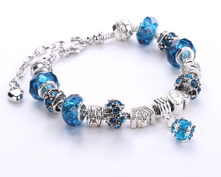 Дамски гривни