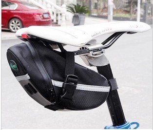 Компактна чанта за велосипедисти 