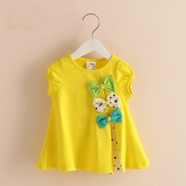 Детски разкроени тениски за момичета в осем топли цвята.