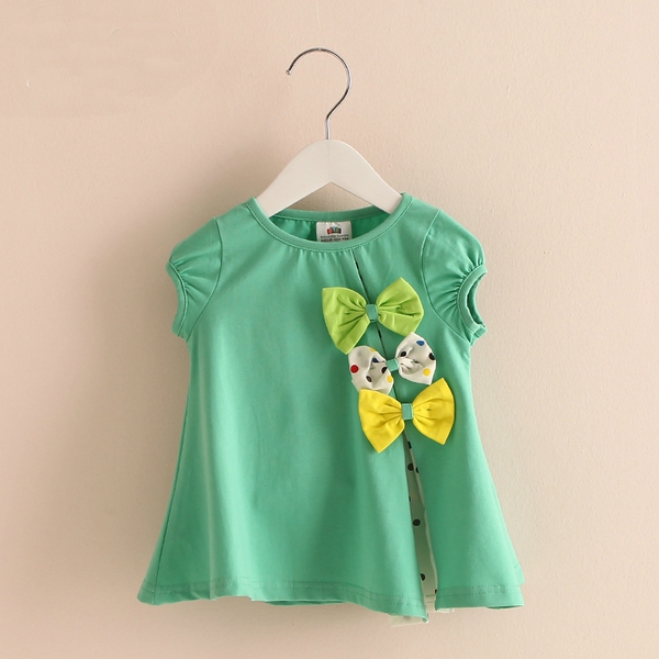 Детски разкроени тениски за момичета в осем топли цвята.