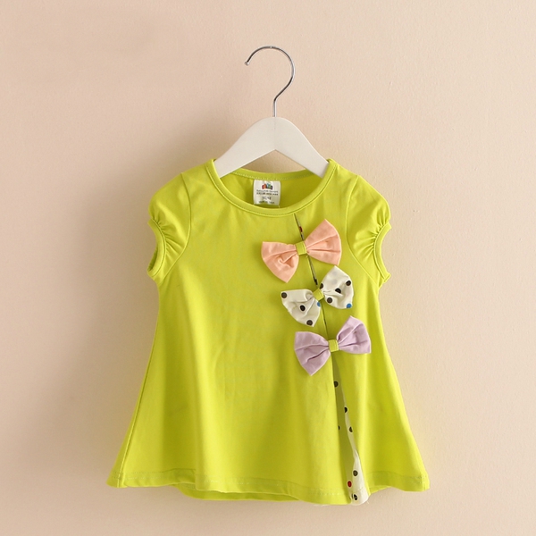 Детски разкроени тениски за момичета в осем топли цвята.