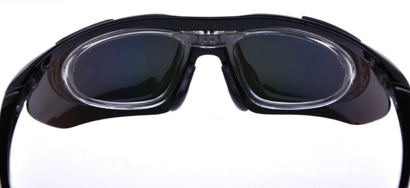 Комплект очила с различни цветове за колоездене