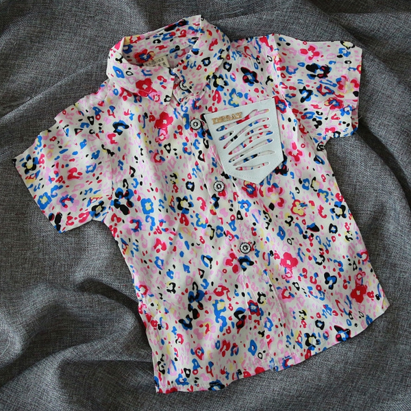 Παιδικά πουκάμισα για αγόρια - βαμβάκι, μονόχρωμο, με λωρίδες, πολύχρωμα και ζωντανά μοντέλα μικρού μήκους