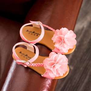 Детски сандали с цвете от изкуствена кожа