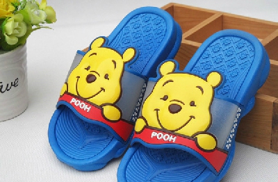 Παιδικό καλοκαίρι παντόφλες για αγόρια - Disney Winnie the Pooh - μπλε και κίτρινο