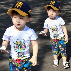 Παιδικό έγχρωμο σετ για αγόρια - σορτς και μπλουζάκι με κοντά μανίκια