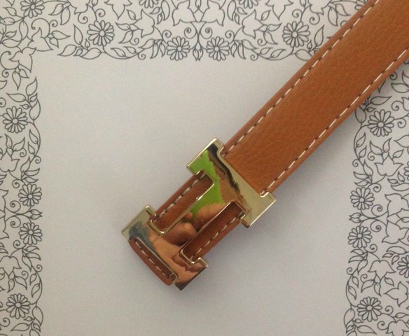 Детски колани от изкуствена кожа - черни, кафяви, бели - за момчета и момичета с декоративни катарами