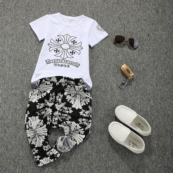 Παιδικό μπλουζάκι και παντελόνι 