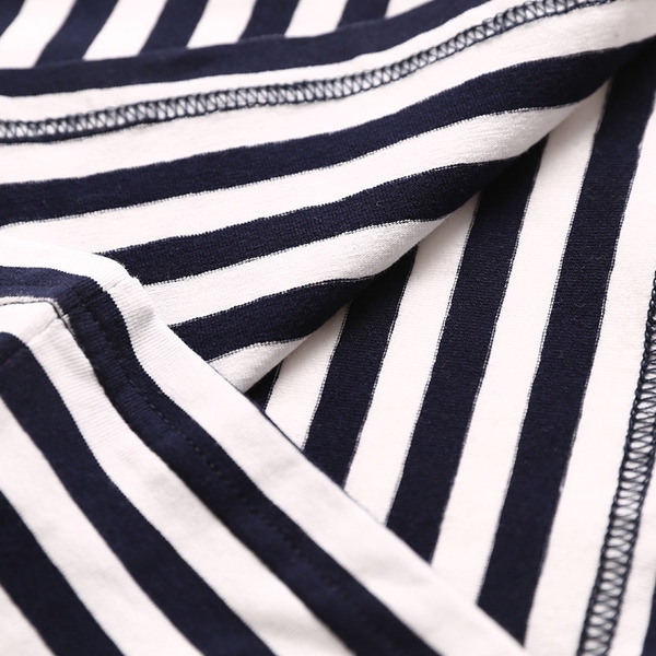 Летни детски рокли за момичета - червен и черен цвят на райета