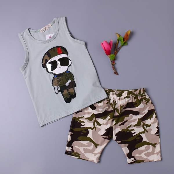 Детски комплекти за момчета потник с камуфлажни панталони -4 цвята.