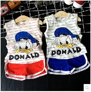 Детски спортен комплект с Donald Duck за момчета-два модела.