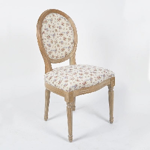 Ξύλινη καρέκλα \
