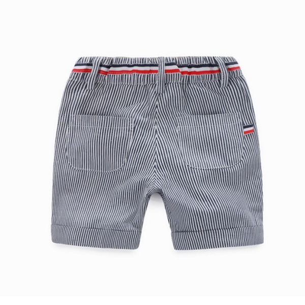 Детски къси панталони на райета в сив цвят за момчета - 1 модела