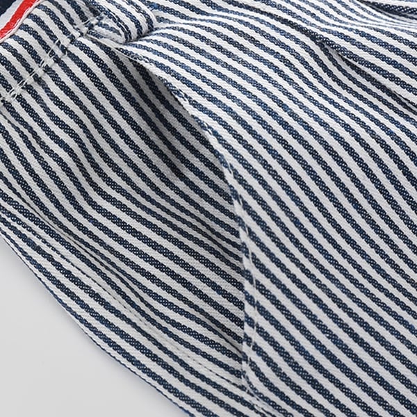 Детски къси панталони на райета в сив цвят за момчета - 1 модела