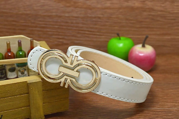 Детски лачен колан от изкуствена кожа за момчета и момичета - модерна катарама 