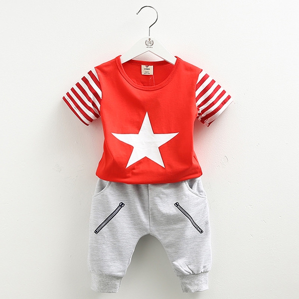 Детски комплекти за момчета от 2 части - къси панталони и тениска - 2 модела