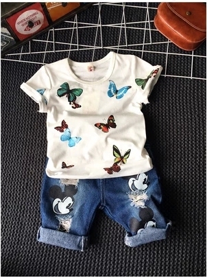 Детски бели и черни тениски за момичета с пеперуди.