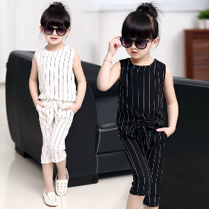 Летни детски комплекти за момичета в ретро стил - черен и бял цвят