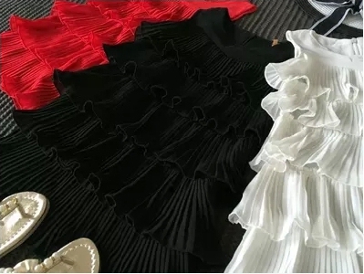 Детски шифонени роклички за малки принцеси -бял,черен и червен цвят.
