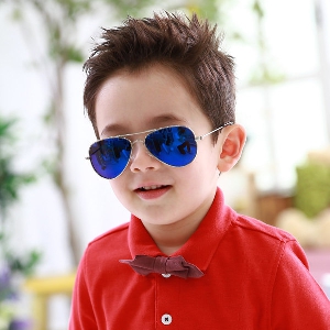 Детски слънчеви очила за момчета - 5 модела