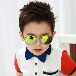Детски слънчеви очила за момчета - 5 модела
