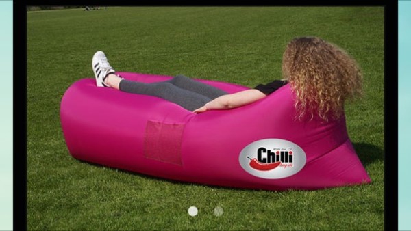 Надуваеми дюшеци за плаж и планина - модели и цветове: червени, сини, лилави за мъже, жени и деца