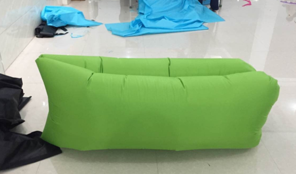 Надувавема въздушна преносима възглавница - синя, лилава, жълта, червена - мъжка, дамска и детска