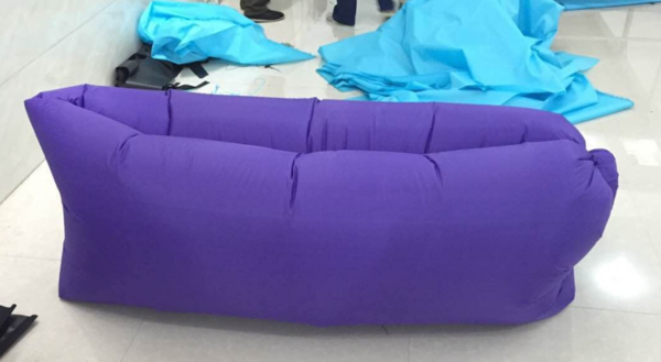 Надуваем диван за къмпинг в черен, розов, оранжев, зелен, син и лилав цвят